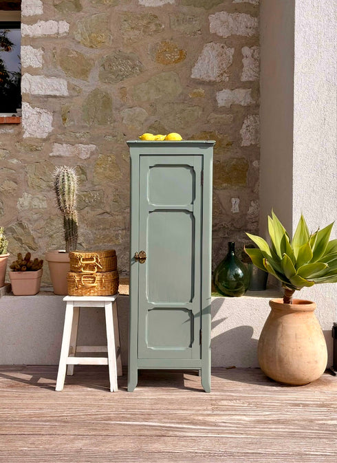 Petite armoire parisienne « Castille »