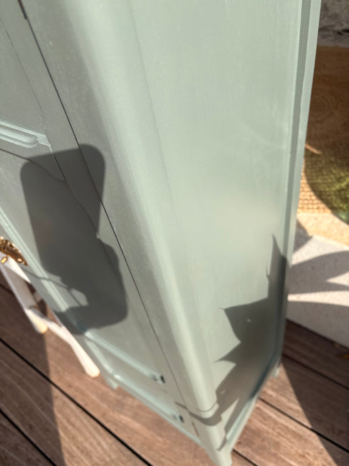 Petite armoire parisienne « Castille »