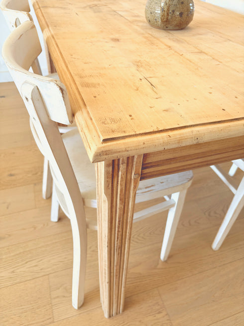 Table ancienne "Alice"