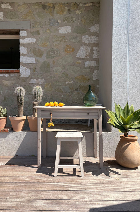 Table patinée "Olympe"