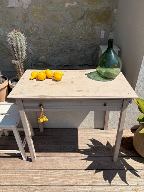 Table patinée "Olympe"