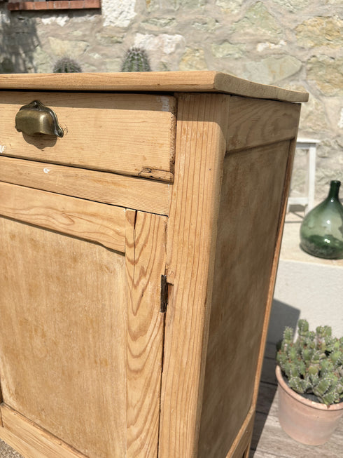 Buffet parisien "Alphonse"