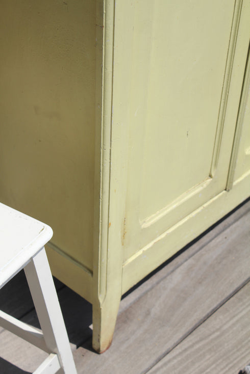 Armoire parisienne " Rachèle"