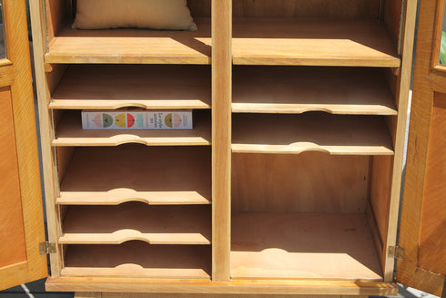 Armoire vitrée pieds compas "Castille"