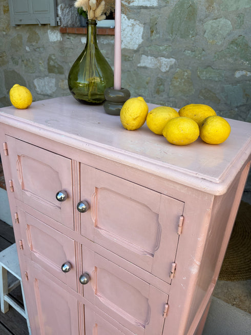 Armoirette parisienne de métier "Rose"