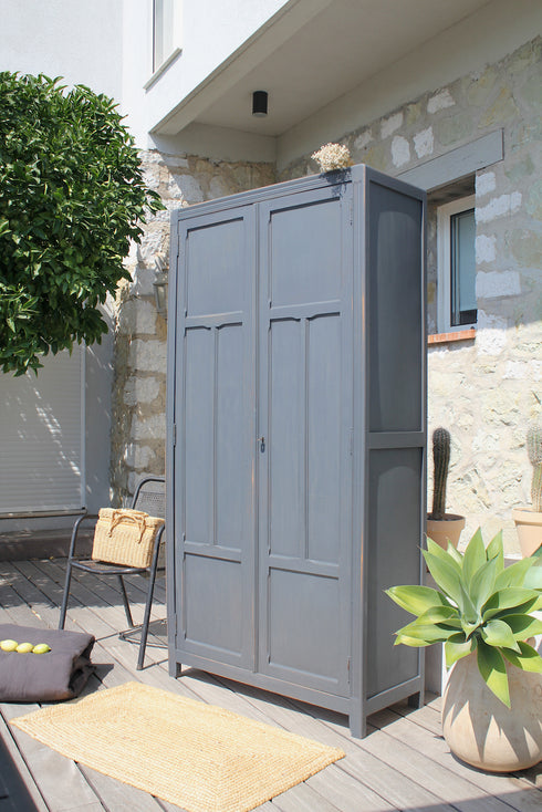 Armoire parisienne noir mat "Apolline"