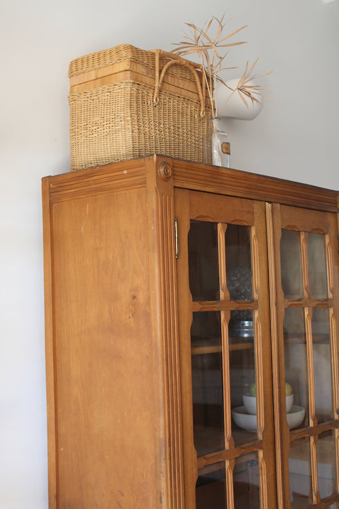 Armoire parisienne vitrée " Olympe"