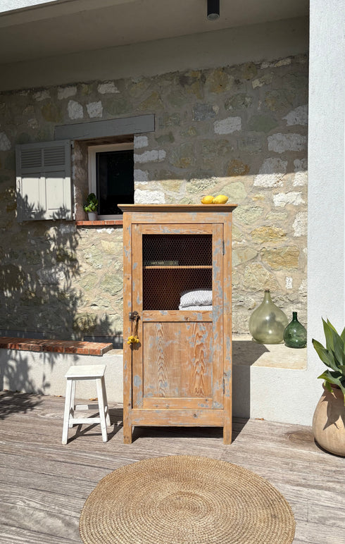 Bonnetière ancienne « Camille »