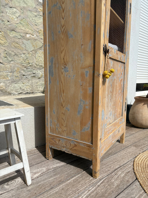 Bonnetière ancienne « Camille »