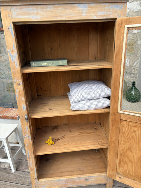 Bonnetière ancienne « Camille »