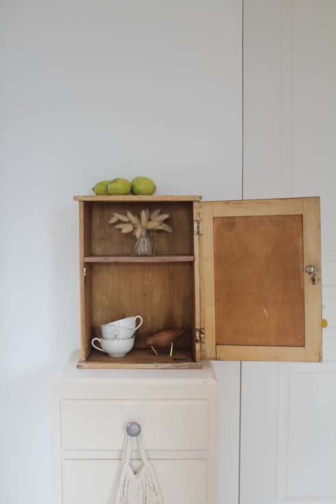 Petite armoire "Madeline"