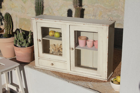 Armoire vitrée "Cyprienne"