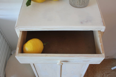 Petit buffet parisien "Basile"