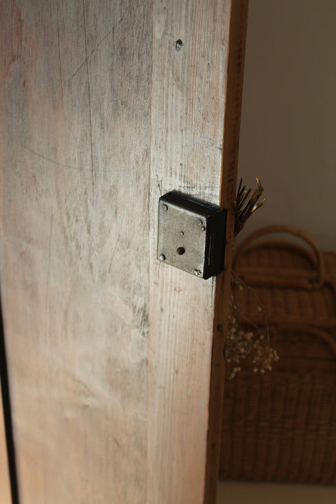 Petite armoire parsisienne "Pauline"