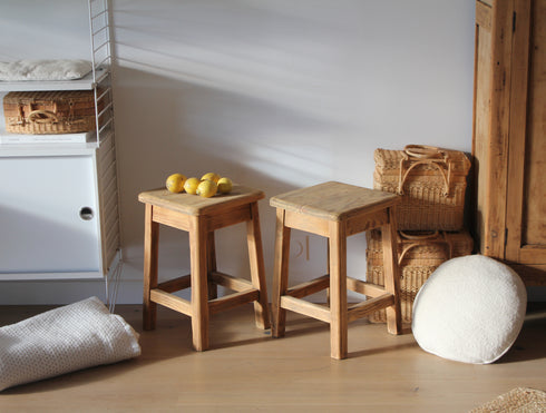 Paire de tabourets "Pia"
