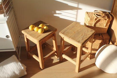 Paire de tabourets "Pia"