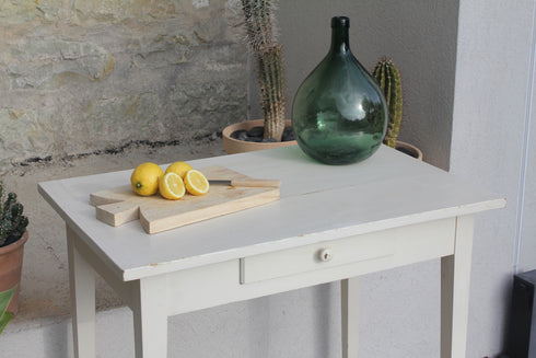 Petite table ancienne "Violette"