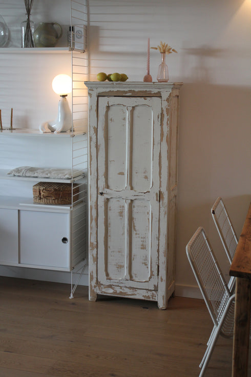Petite armoire parisienne "Joséphine"