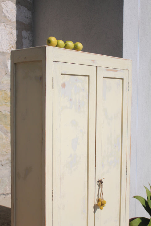 Armoire parisienne "Victoire"