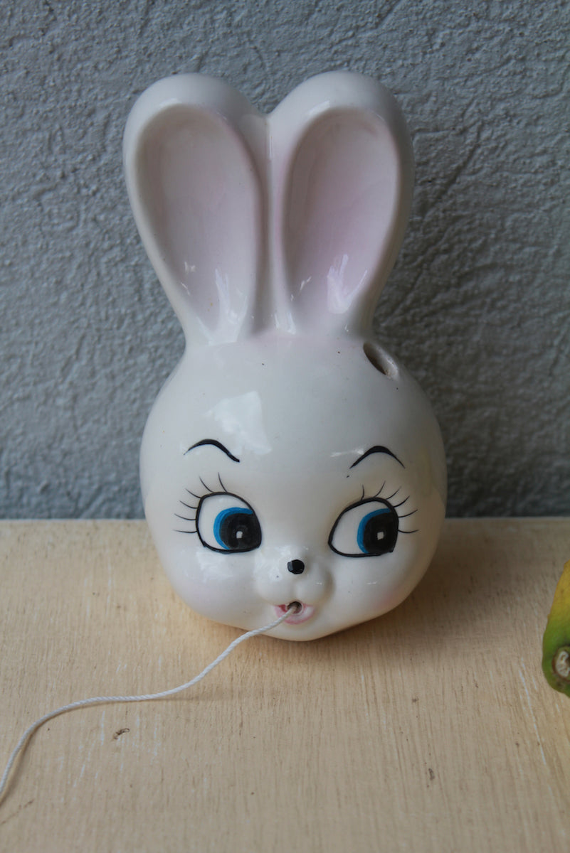 Vieux Lapin Jouet Vintage Similicuir Blanc - 15 Cm, Style Griffiné