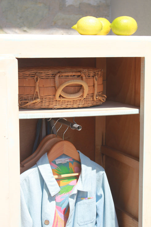 Petite armoire asymétrique "Suzanne"