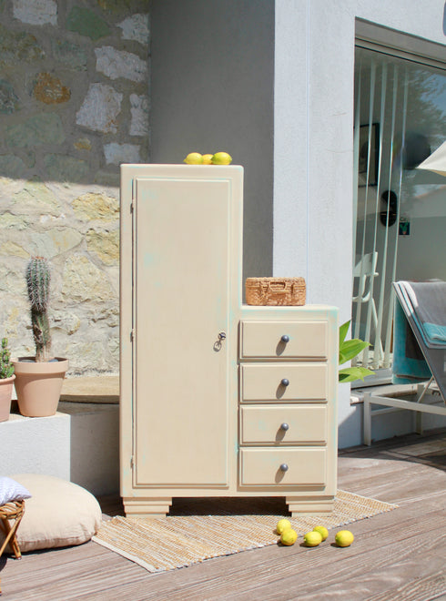 Petite armoire asymétrique "Suzanne"