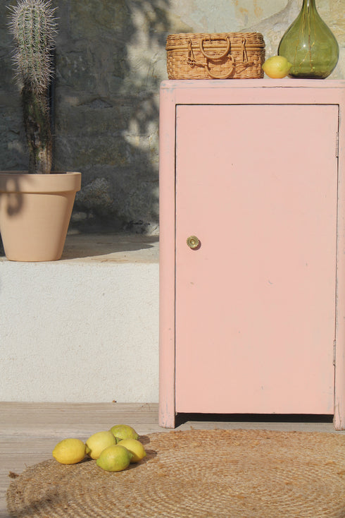 Petite armoire rose poudré "Pâquerette"