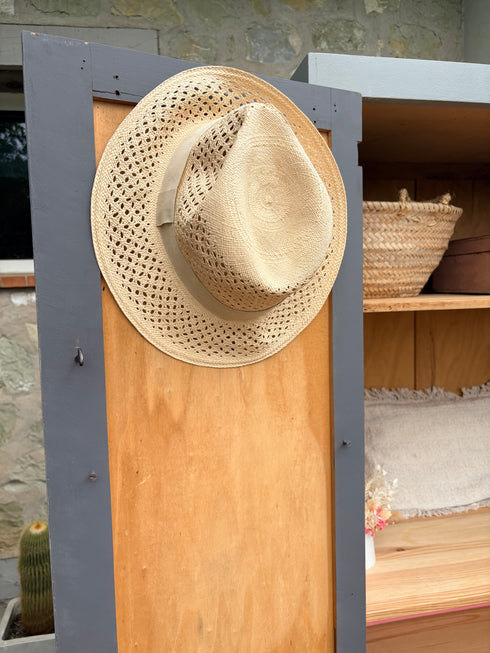 Armoire parisienne « Violette »