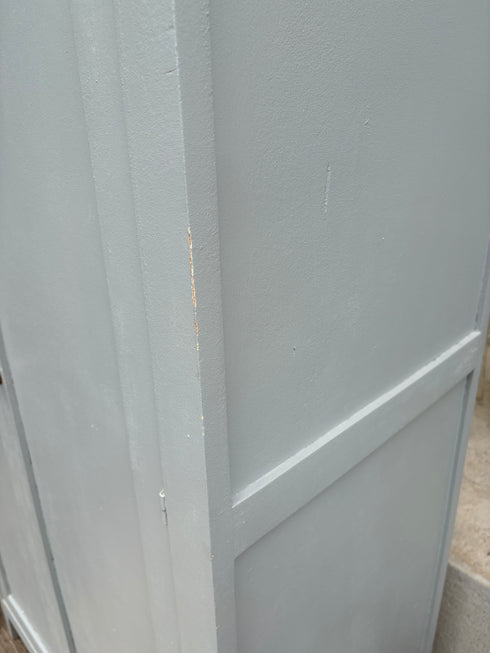 Armoire parisienne « Violette »