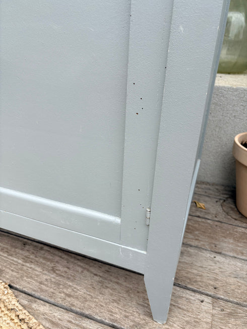 Armoire parisienne « Violette »