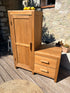 Petite armoire asymétrique « Pénélope »