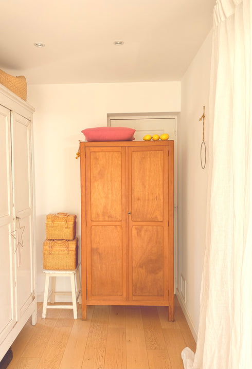Armoire parisienne « Jasmine »
