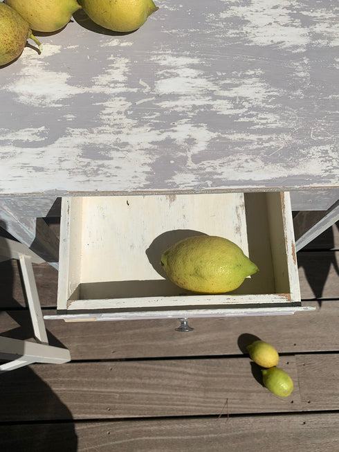 Petit table ancienne "Sophie"