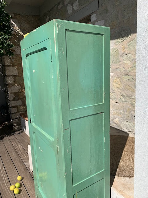 Bonnetière ancienne "Narcisse"