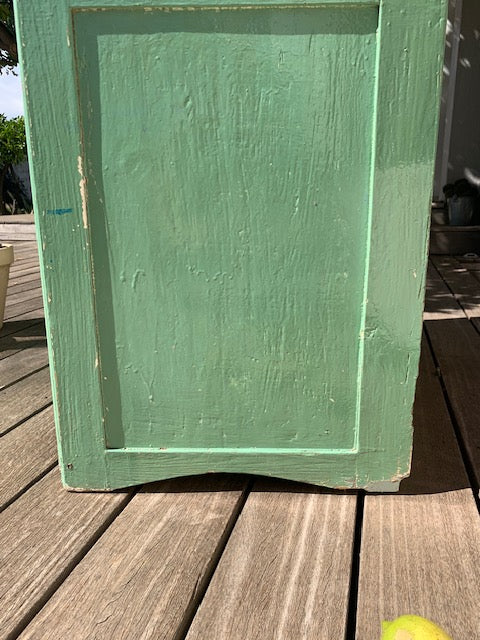 Bonnetière ancienne "Narcisse"