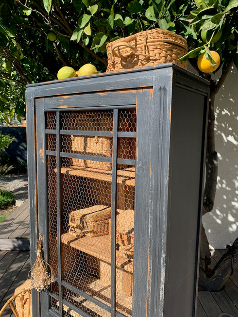 Bonnetière années 30 grillagée "Barbara"