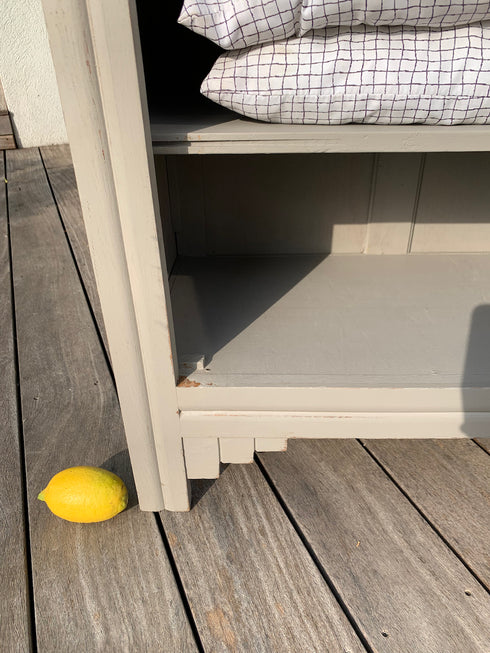 Bonnetière vitrée "Solange"