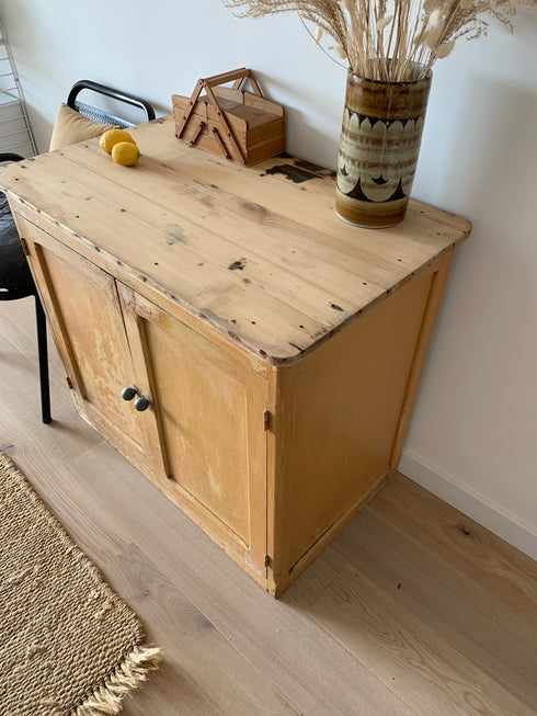 Buffet parisien "Charles"