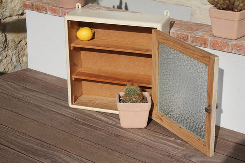 Petite vitrine vintage "Victoire"