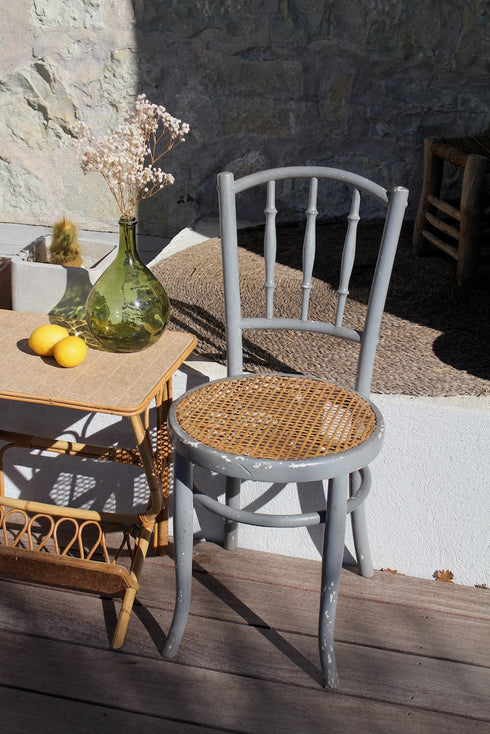 Chaise ancienne cannée "Simone"