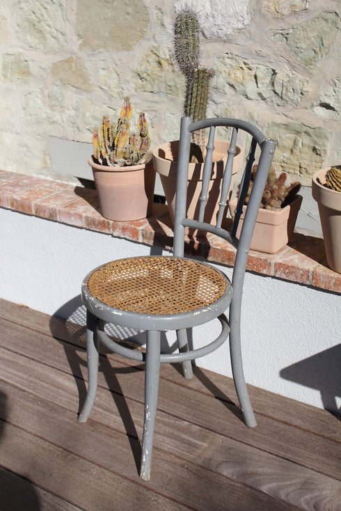 Chaise ancienne cannée "Simone"
