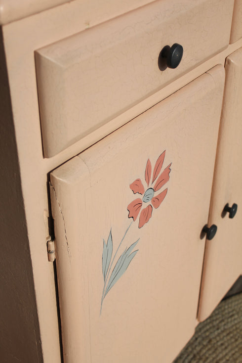 Buffet parisien patiné "Marguerite"