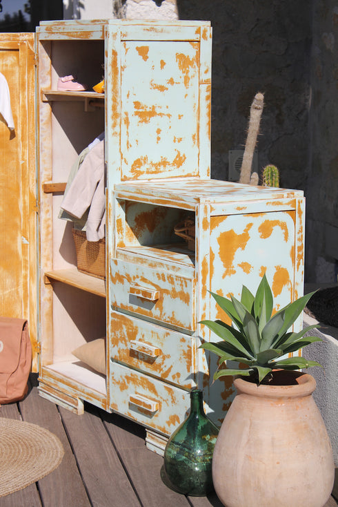 Armoire asymétrique "Léone"