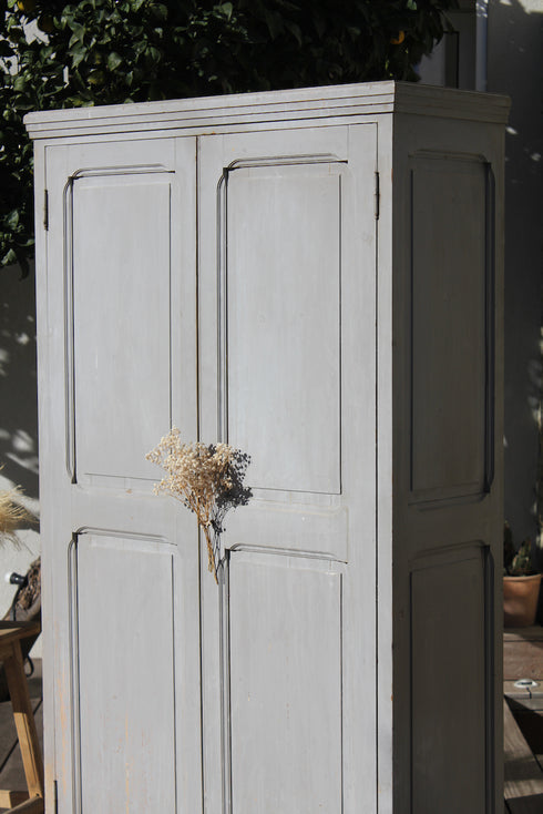 Armoire parisienne "Hortense"
