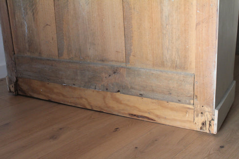 Bibliothèque ancienne "Jeanne"