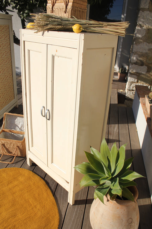 Petite armoire patinée ancienne "Juliette"