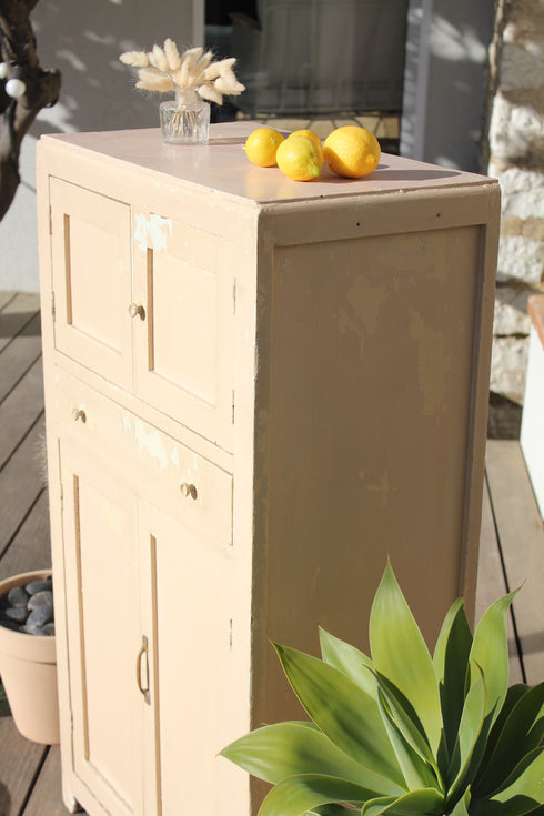 Petit buffet parisien "Célestine"