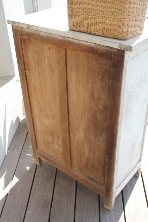 Buffet parisien "Léopold"