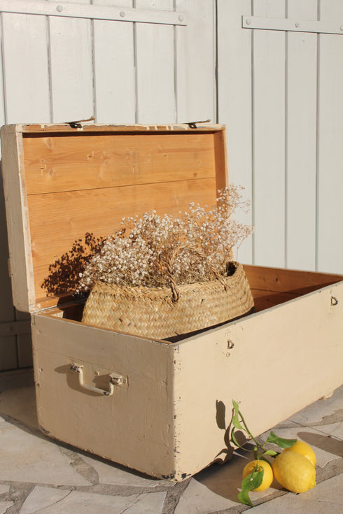 Malle en bois ancienne "Pétronille"