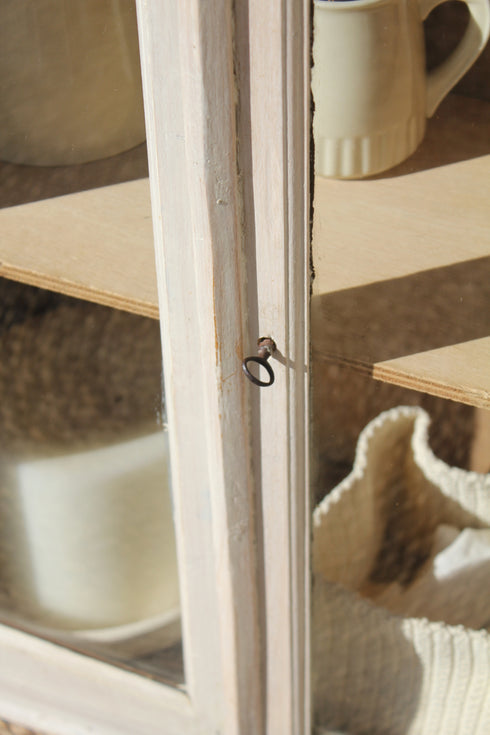 Vitrine ancienne Bérénice